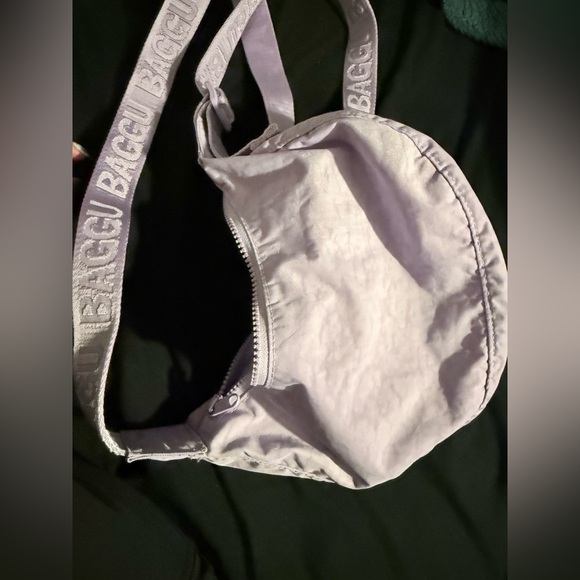 BAGGU Light Purple Shoulder Bag - Picture 2 of 3